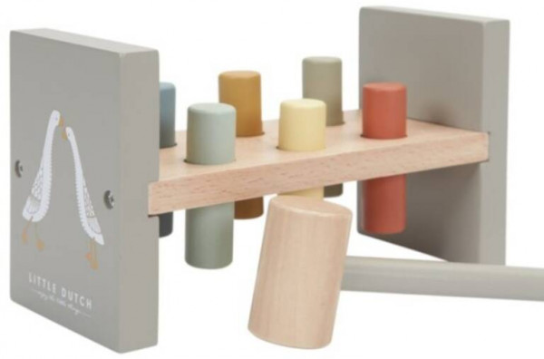 Hammer bench wild flowers little dutch